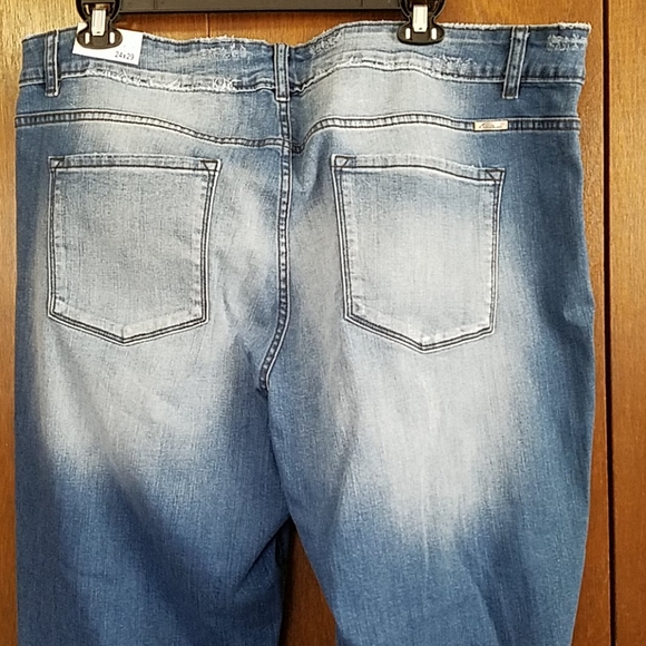 NWT KanCan Distressed Denim Jeans 24 - Picture 6 of 6